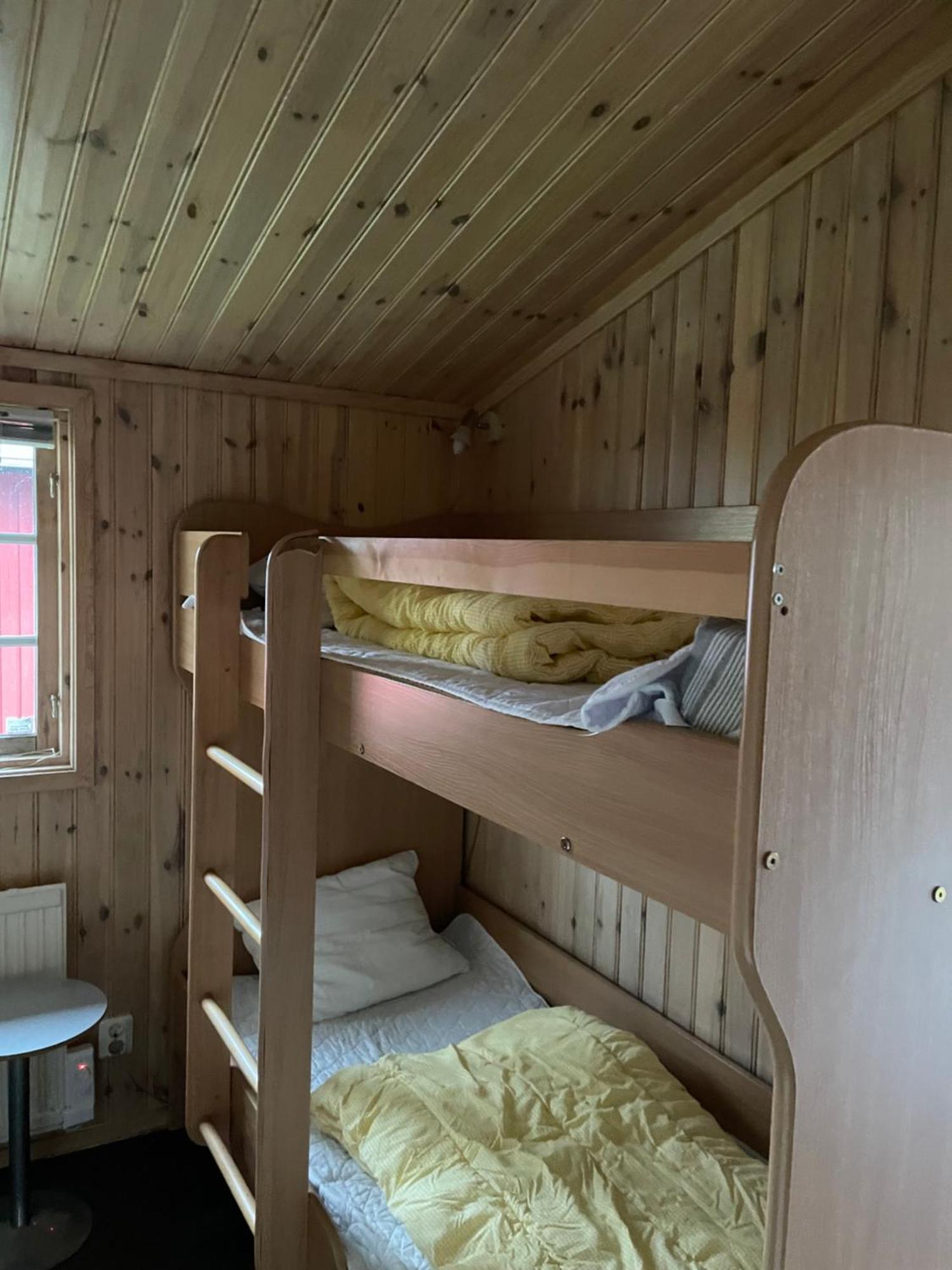 Skara Stads-Camping & Stugby Екстер'єр фото