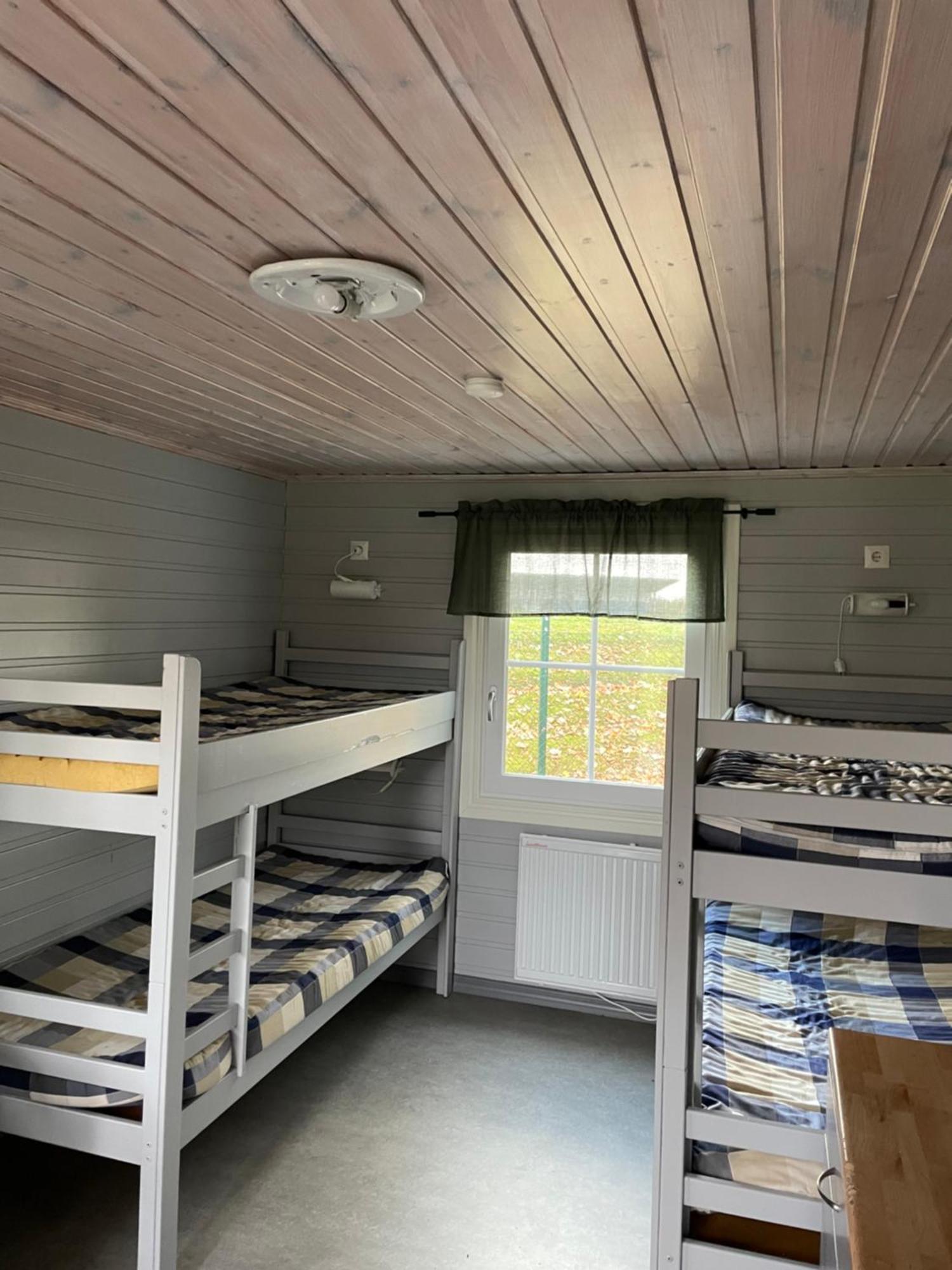 Skara Stads-Camping & Stugby Екстер'єр фото